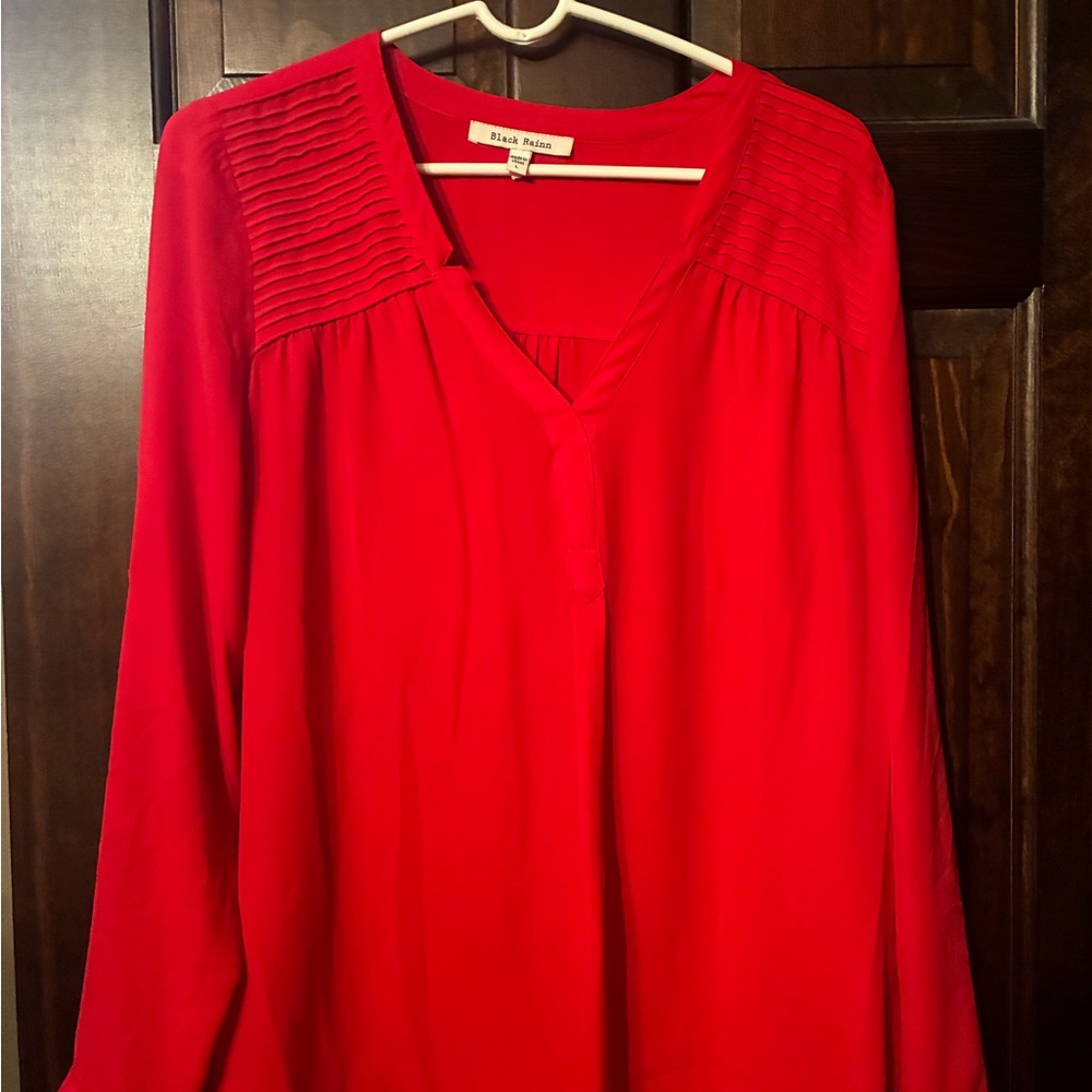 Black Rainn Vibrant Red Blouse